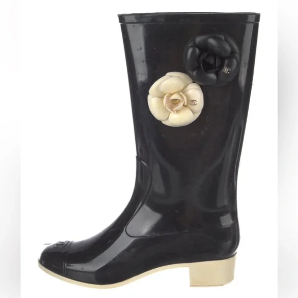 Chanel rain boots size 40 - Picture 2 of 5